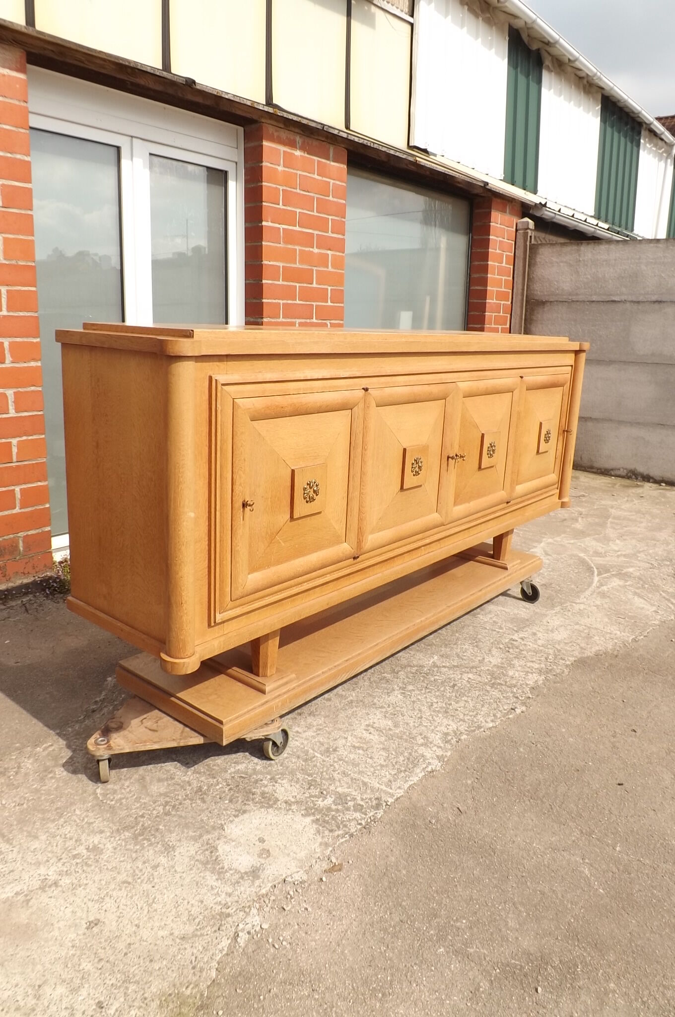 Sideboard fish oak 1940 art deco modernist Gaston