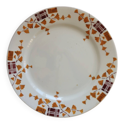 Assiette à dessert ancienne en terre de fer Creil et Montereau – Modèle Achille