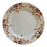 Assiette à dessert ancienne en terre de fer Creil et Montereau – Modèle Achille