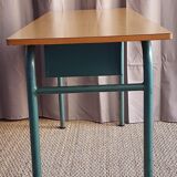 Vintage office with 2 metal lockers