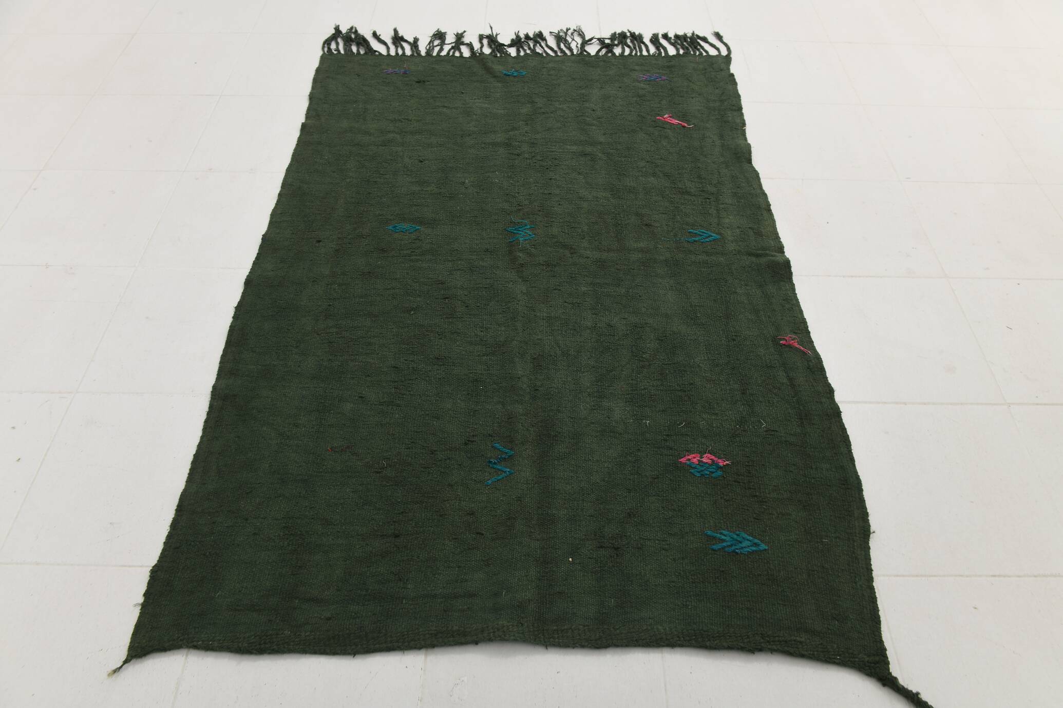 Tapis Kilim vintage vert 4x6, 132x199 cm