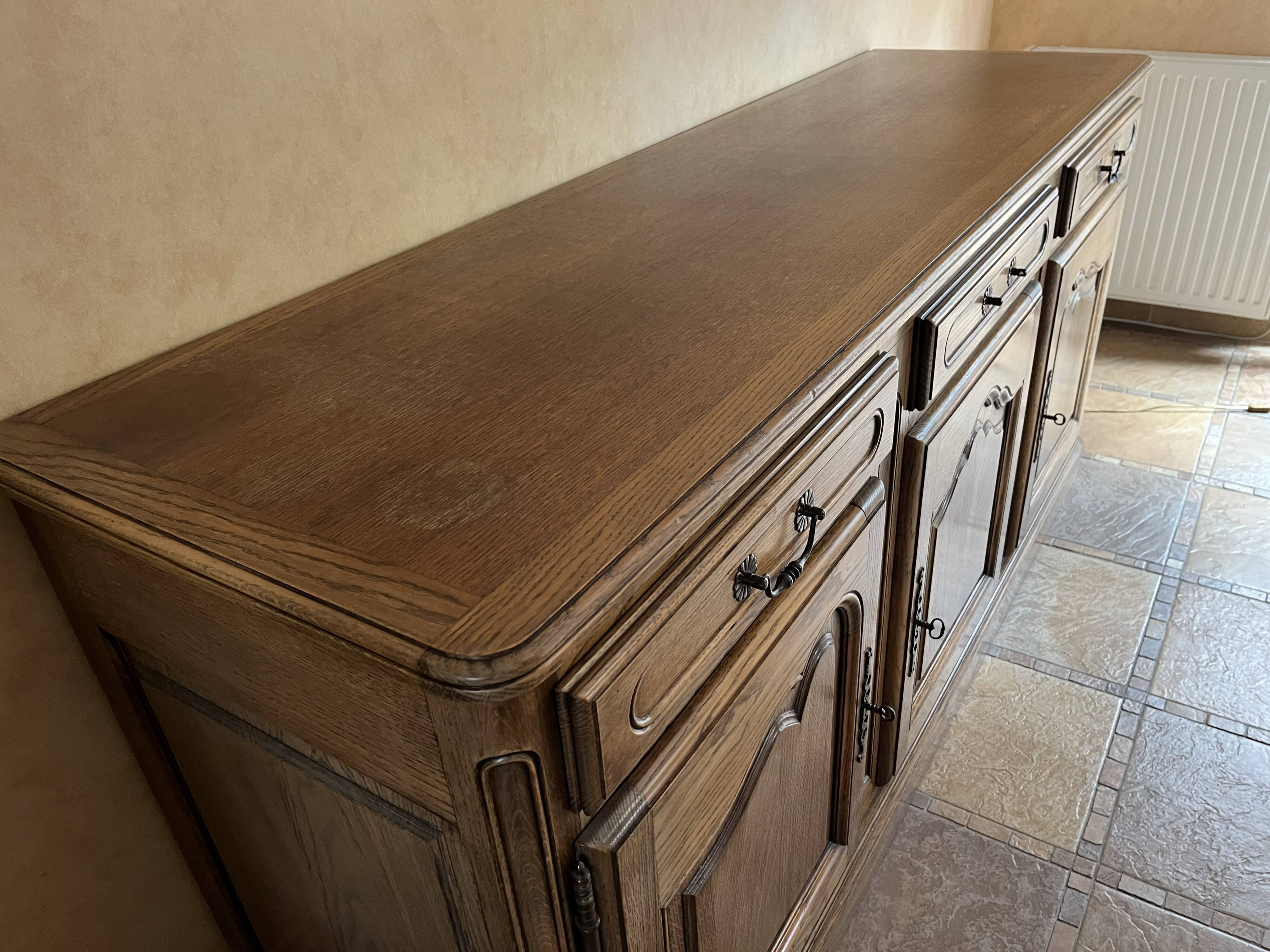 Buffet bas 3 portes en chêne