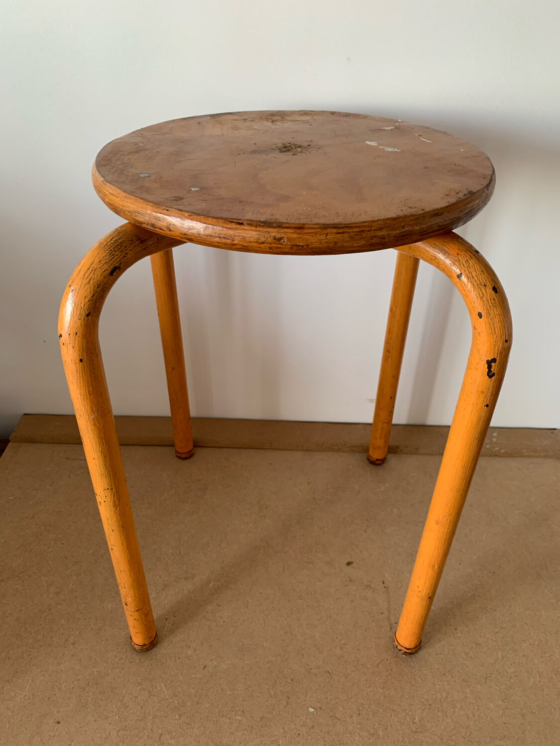 Set of 4 workshop stools