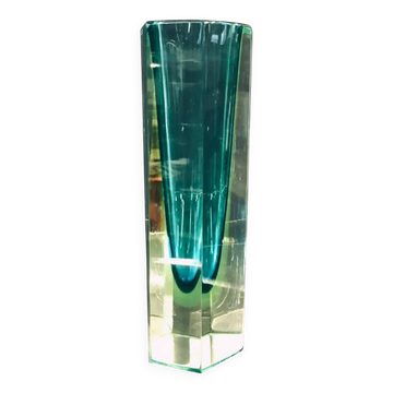 Vase en verre de Murano à facettes 'Sommerso' attribué à Mandruzzato, vers 1960-1969