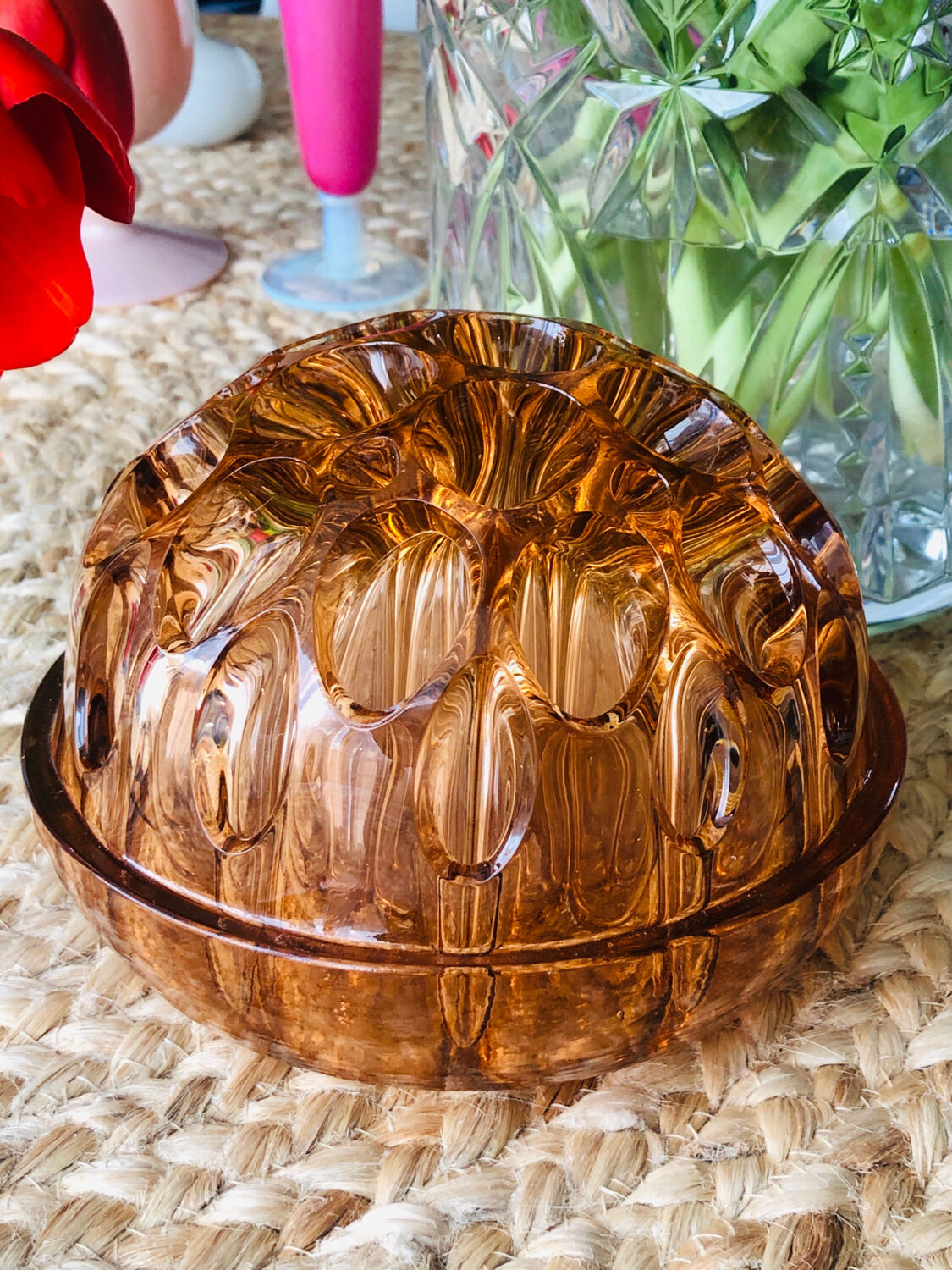 Pique flowers color copper vintage