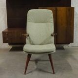 Fauteuil en teck coloré par Cor Alons pour Firma C. Den Boer Gouda recouvert de tissu vert Reseda melange