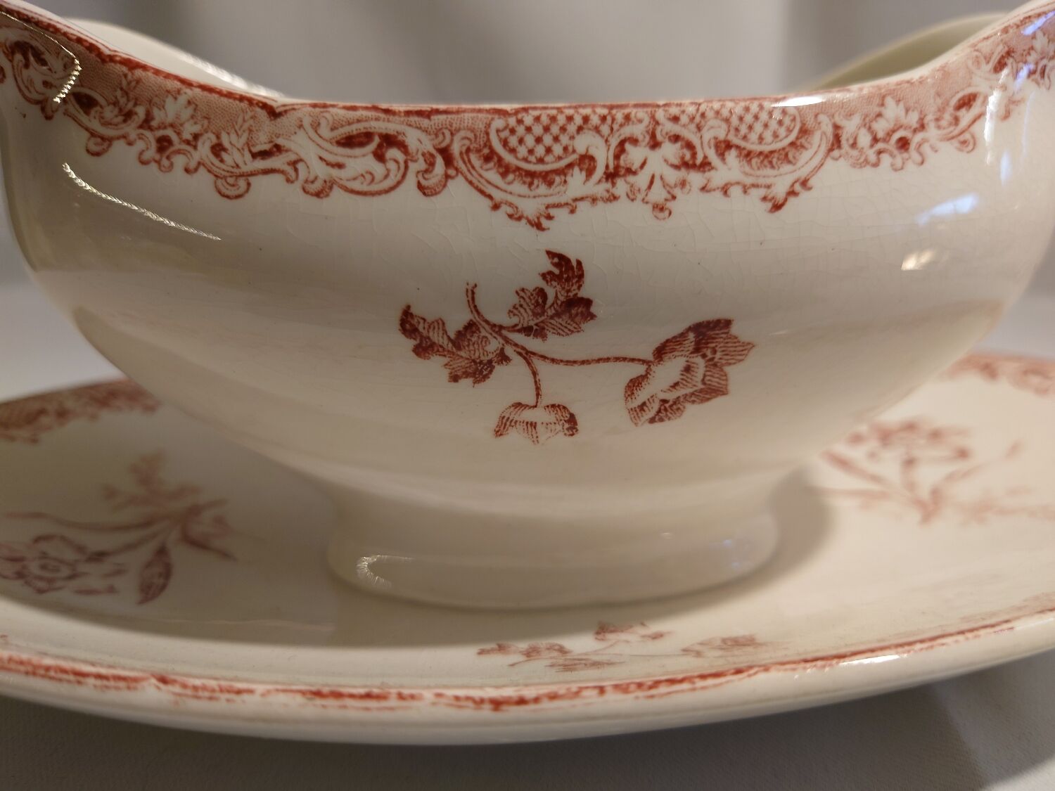 Saucière Sarreguemines model Fontanges