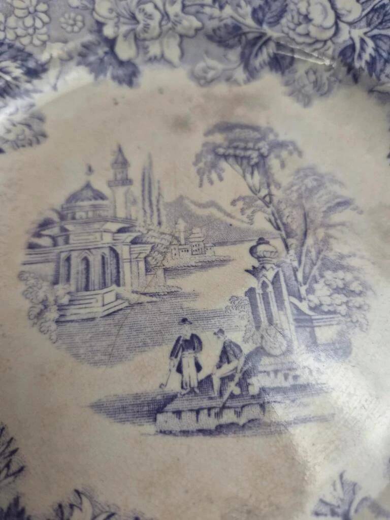 Set of 8 antique English dessert plates by J. Marshall & Co Bosphorus purple earthenware 19th century.