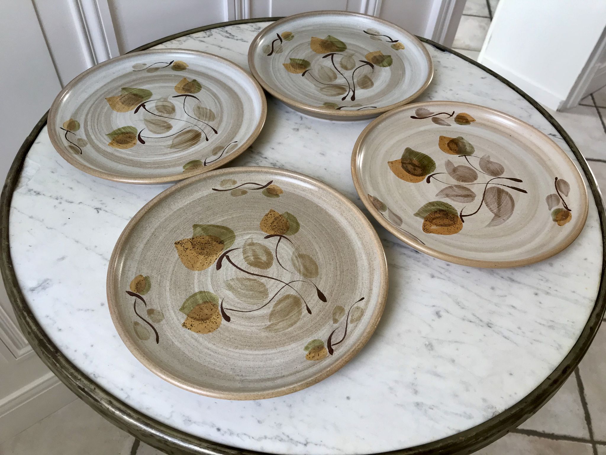 set of 4 sandstone dessert plates Niderviller Doria Ste Radegonde hand painted white years