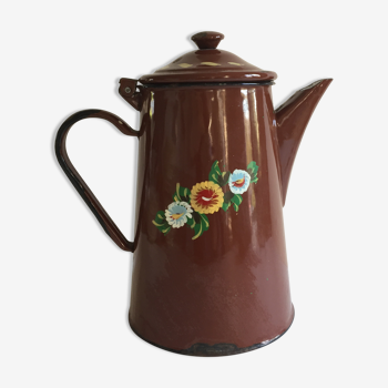 Enamelled coffee maker