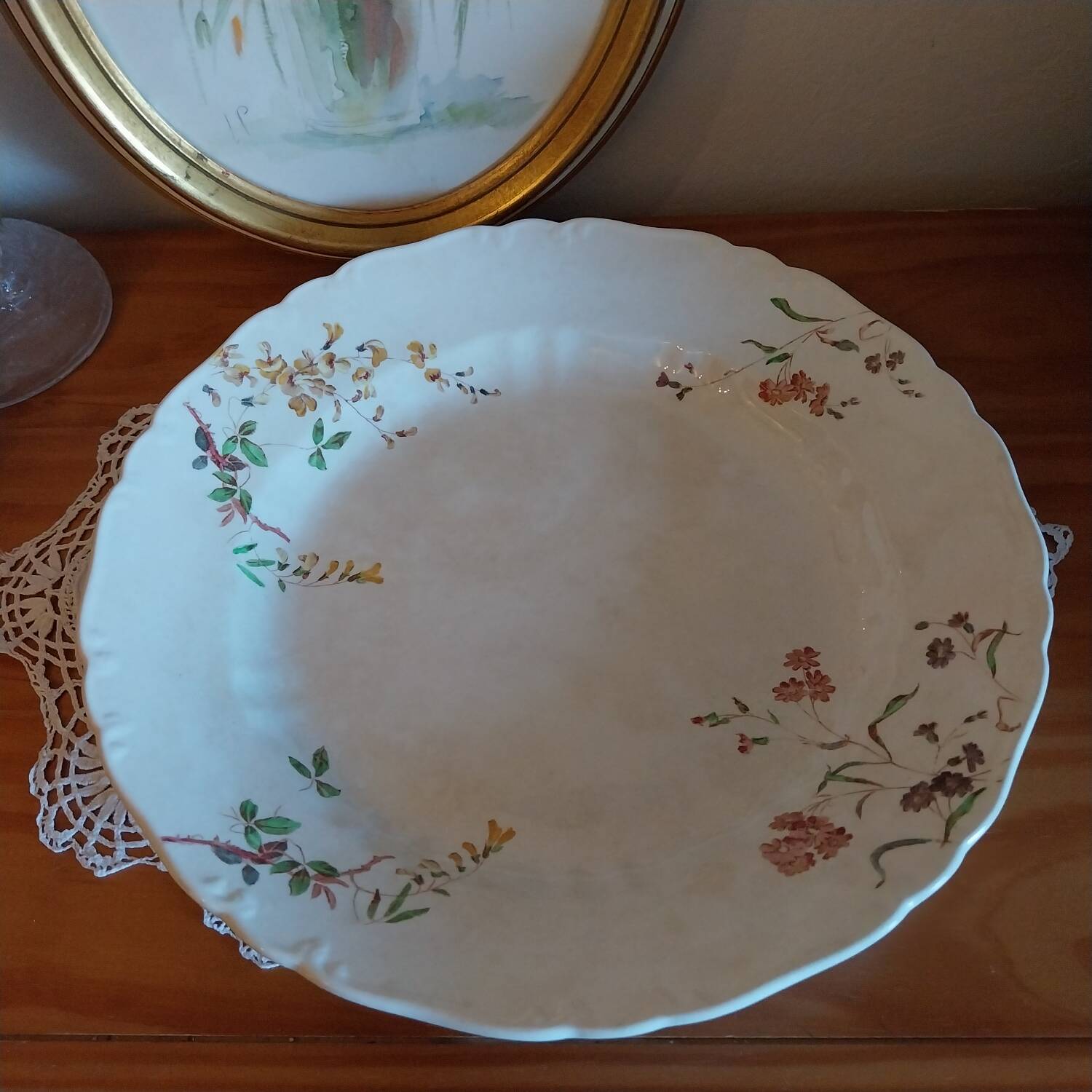 Large antique English-made deep dish