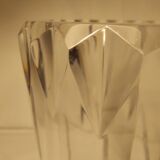 Baccarat crystal vase with chiseled motifs