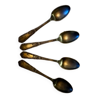 Set of 4 old teaspoons