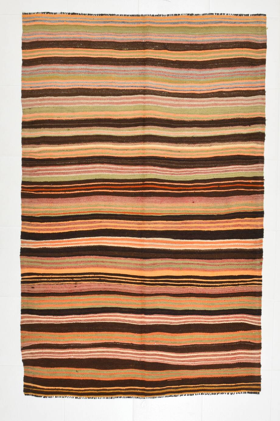 4x7 Rug For Farmhouse Room Vintage Kilim Rug, 139x215Cm