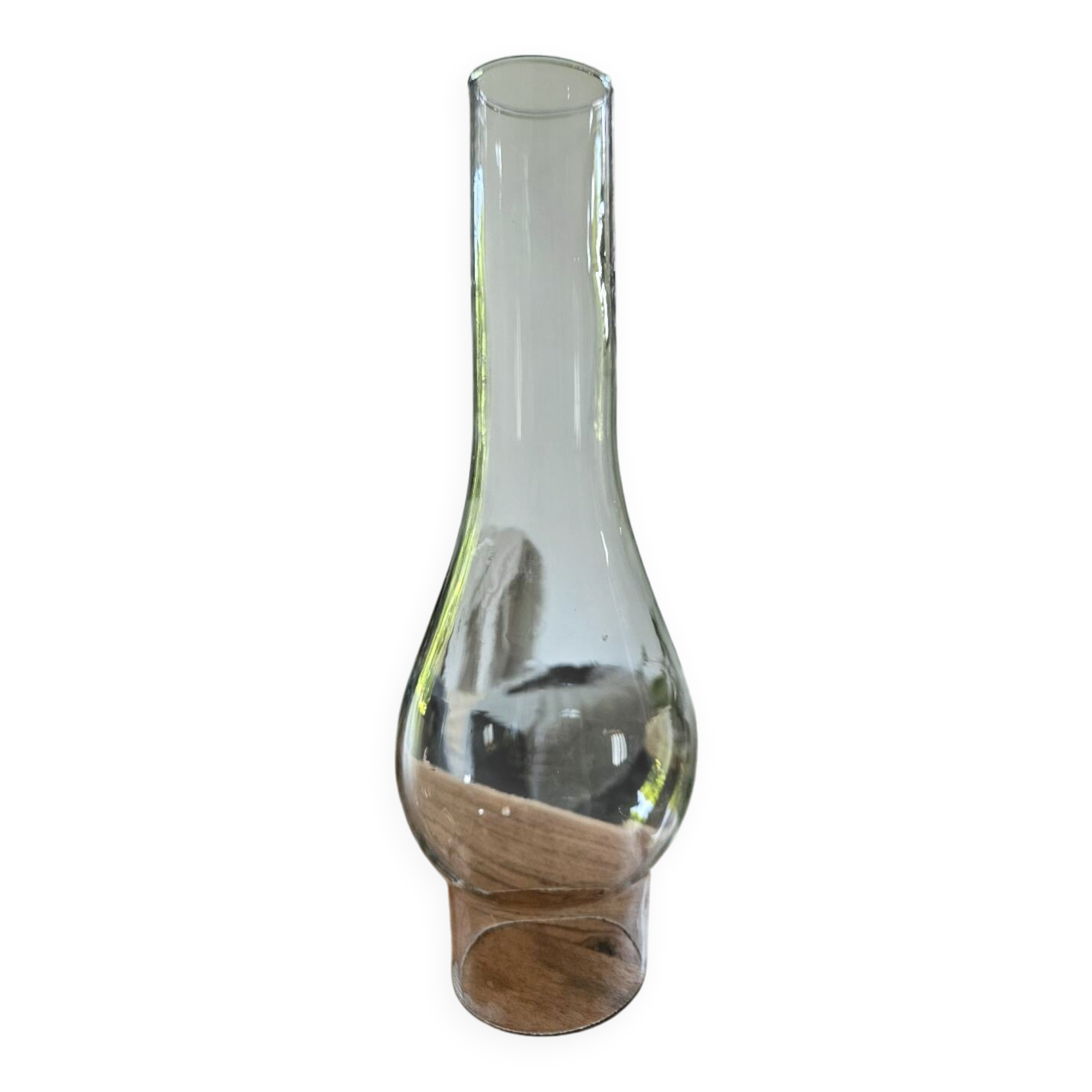 Glass chimney for oil lamp