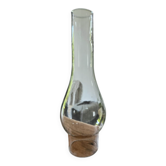 Glass chimney for oil lamp