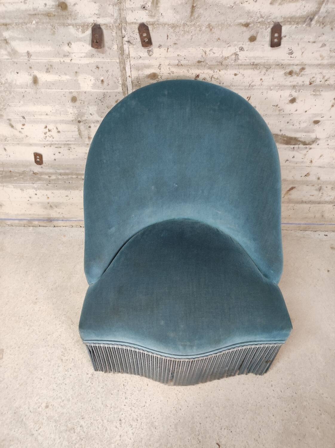 Blue toad armchair