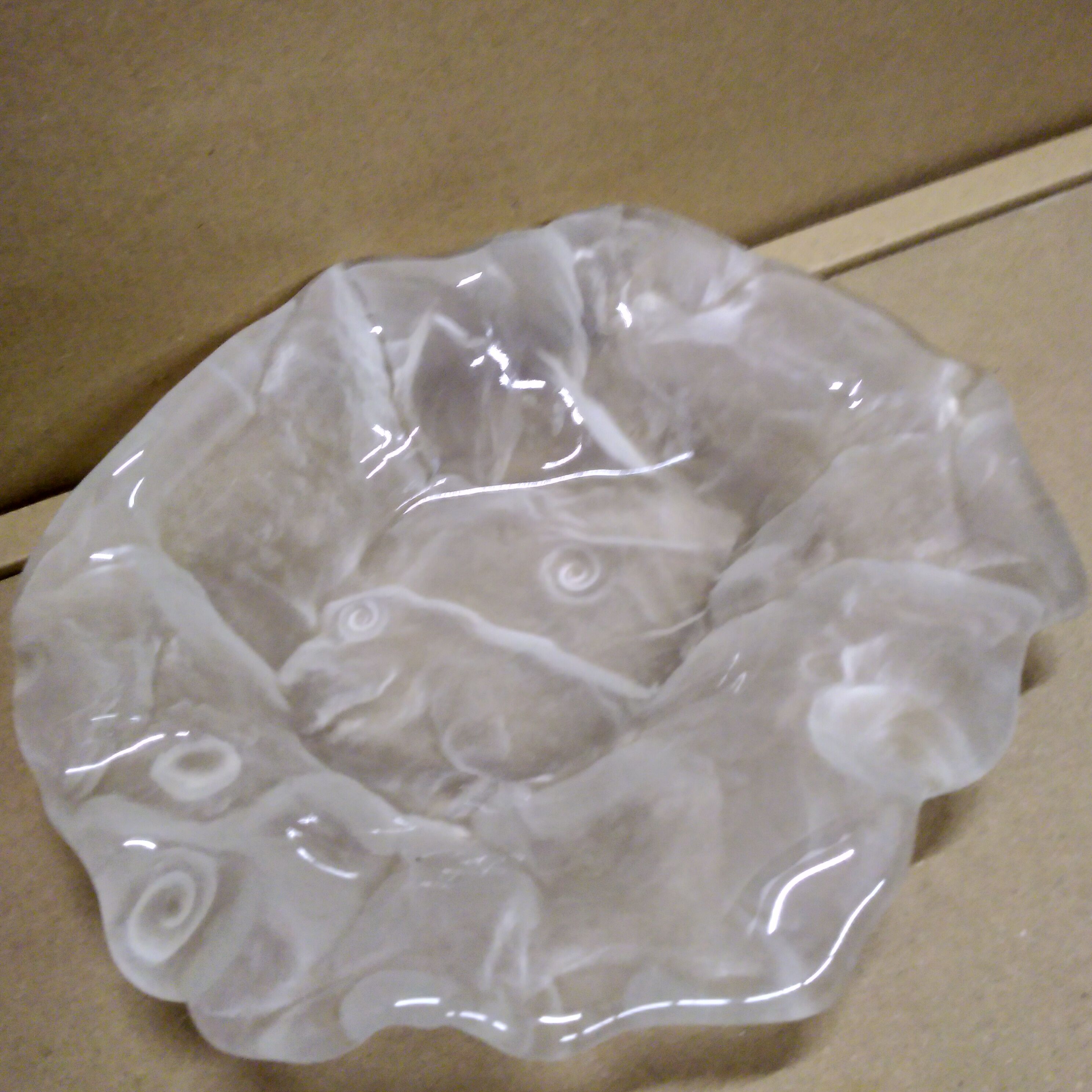 Empty pressed glass pocket 1970