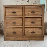 Convenient pine workshop furniture