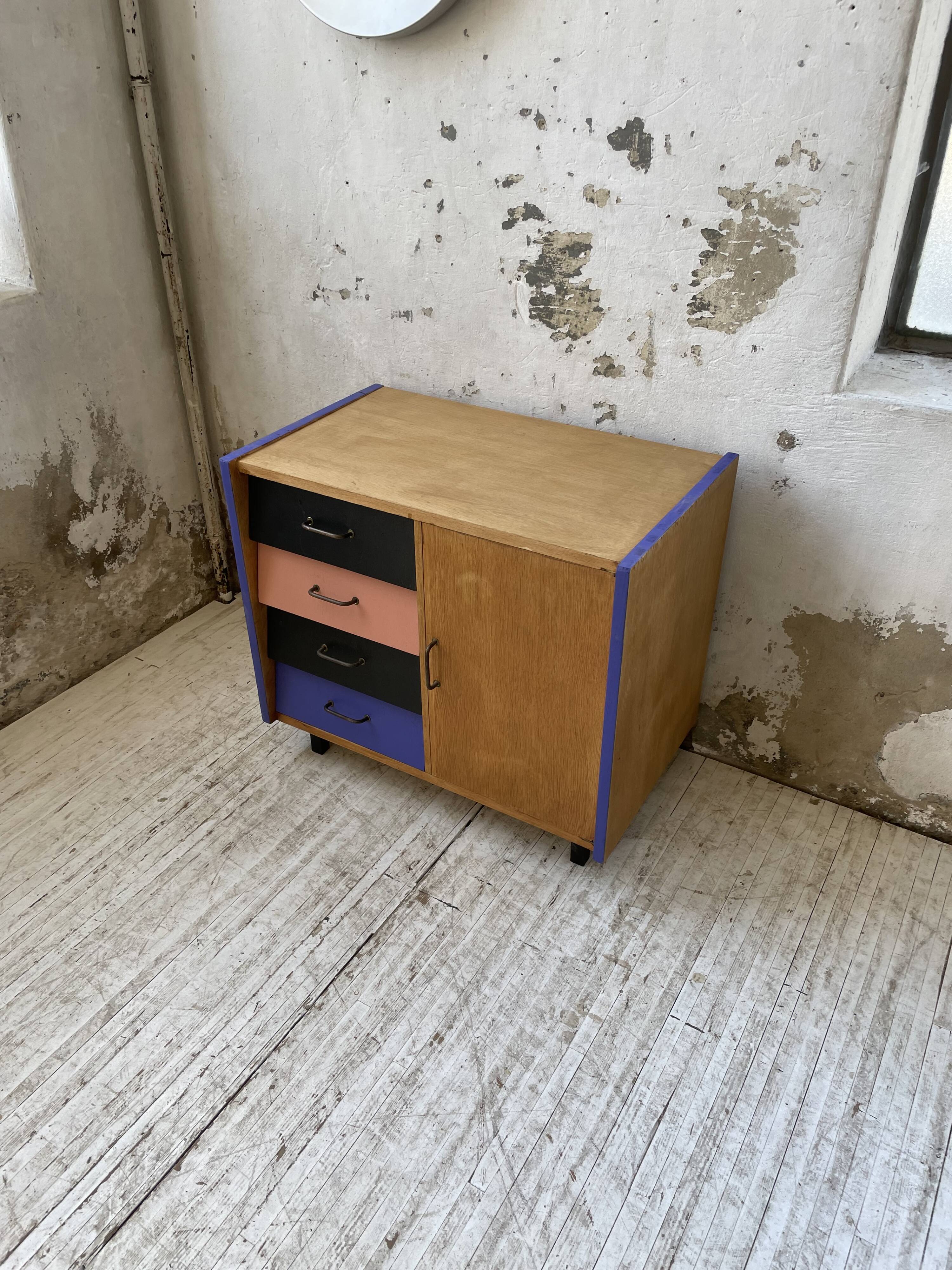 Meuble commode colorée années 60
