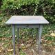 Petite table de ferme