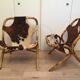 Paire de fauteuils bambou et peau