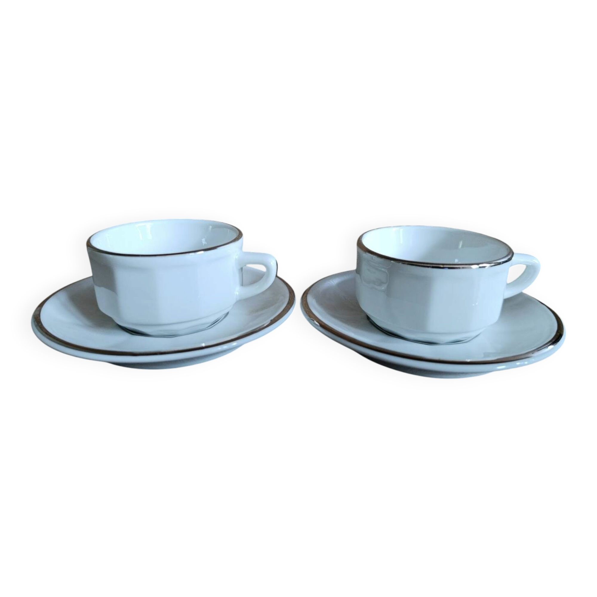 2 cups and saucers bistro Apilco model Flora