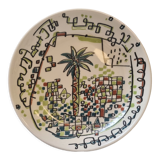 Hollow round dish impressionist décor by Javier Mariscal