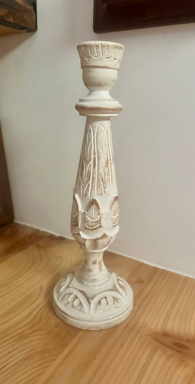 Bougeoir blanc ancien