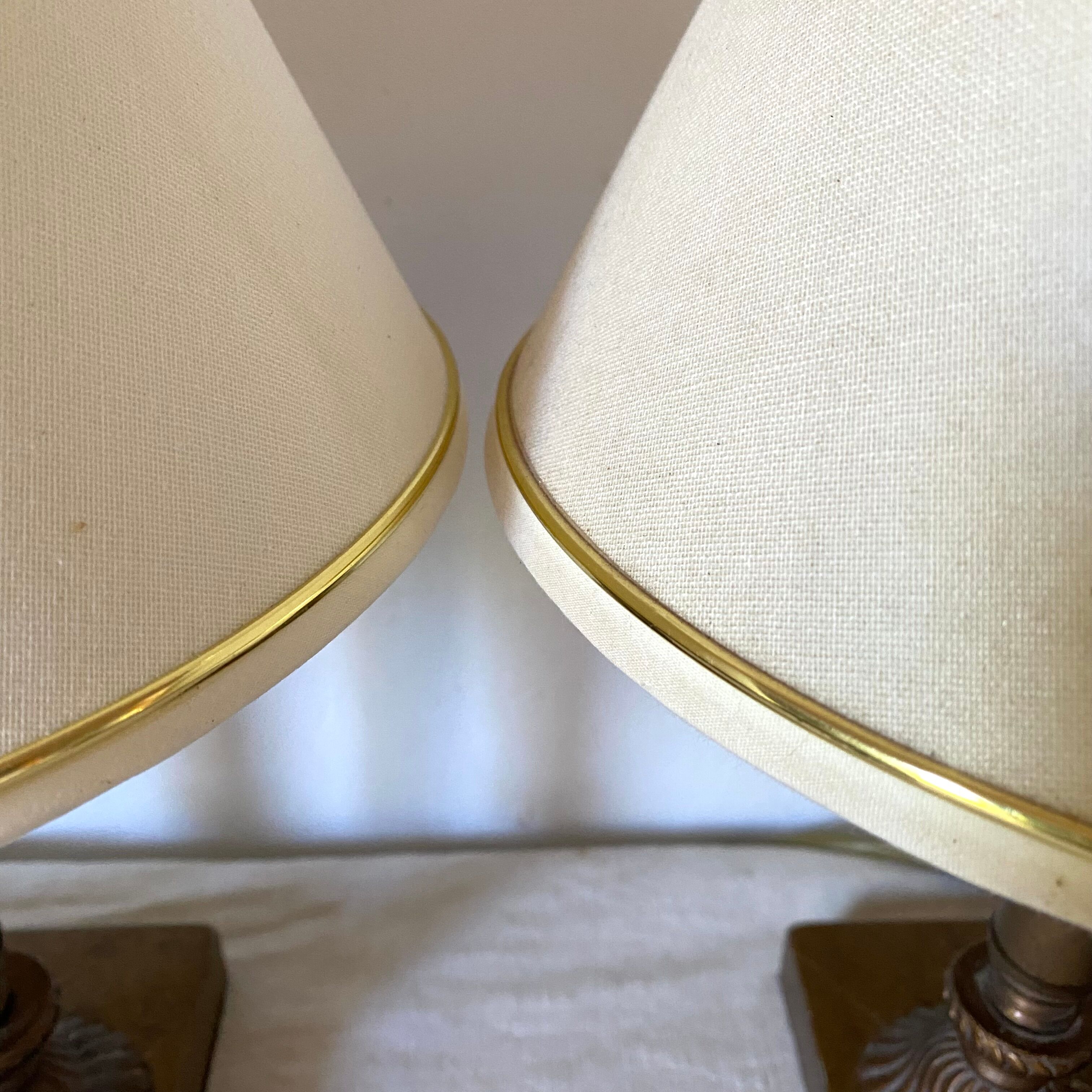 Pair of lamps style hot water bottle touch, 80s
