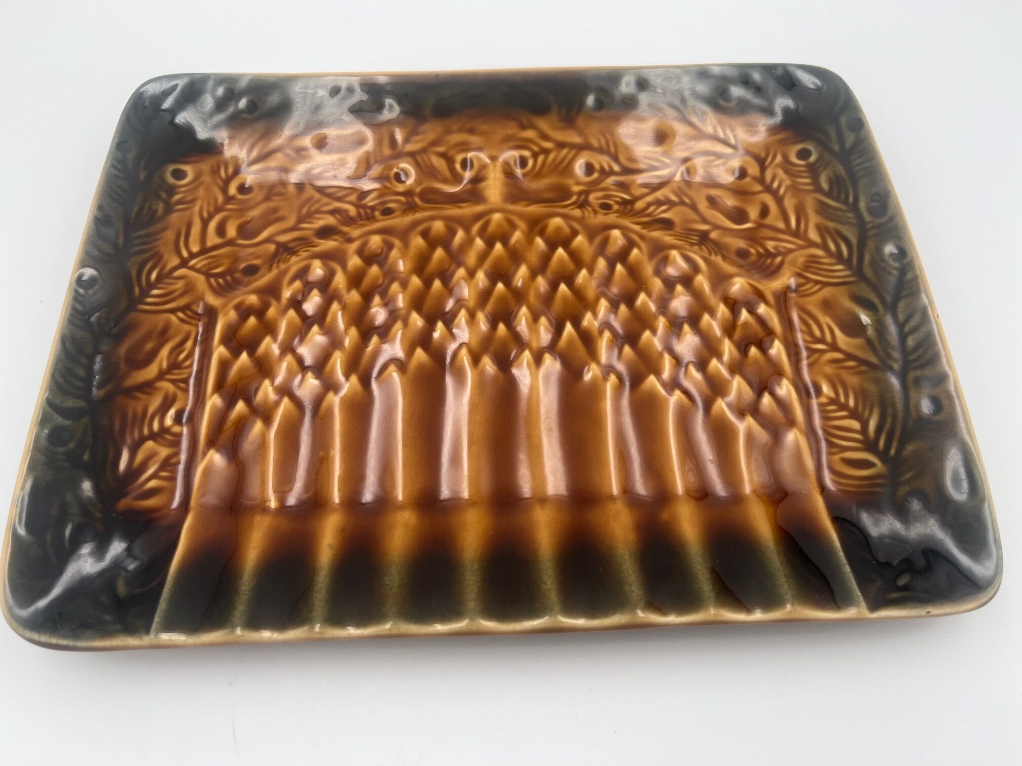 6 vintage plates in Sarreguemines slurry