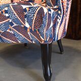 Toad armchair