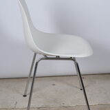 Eames DSX chair for vitra