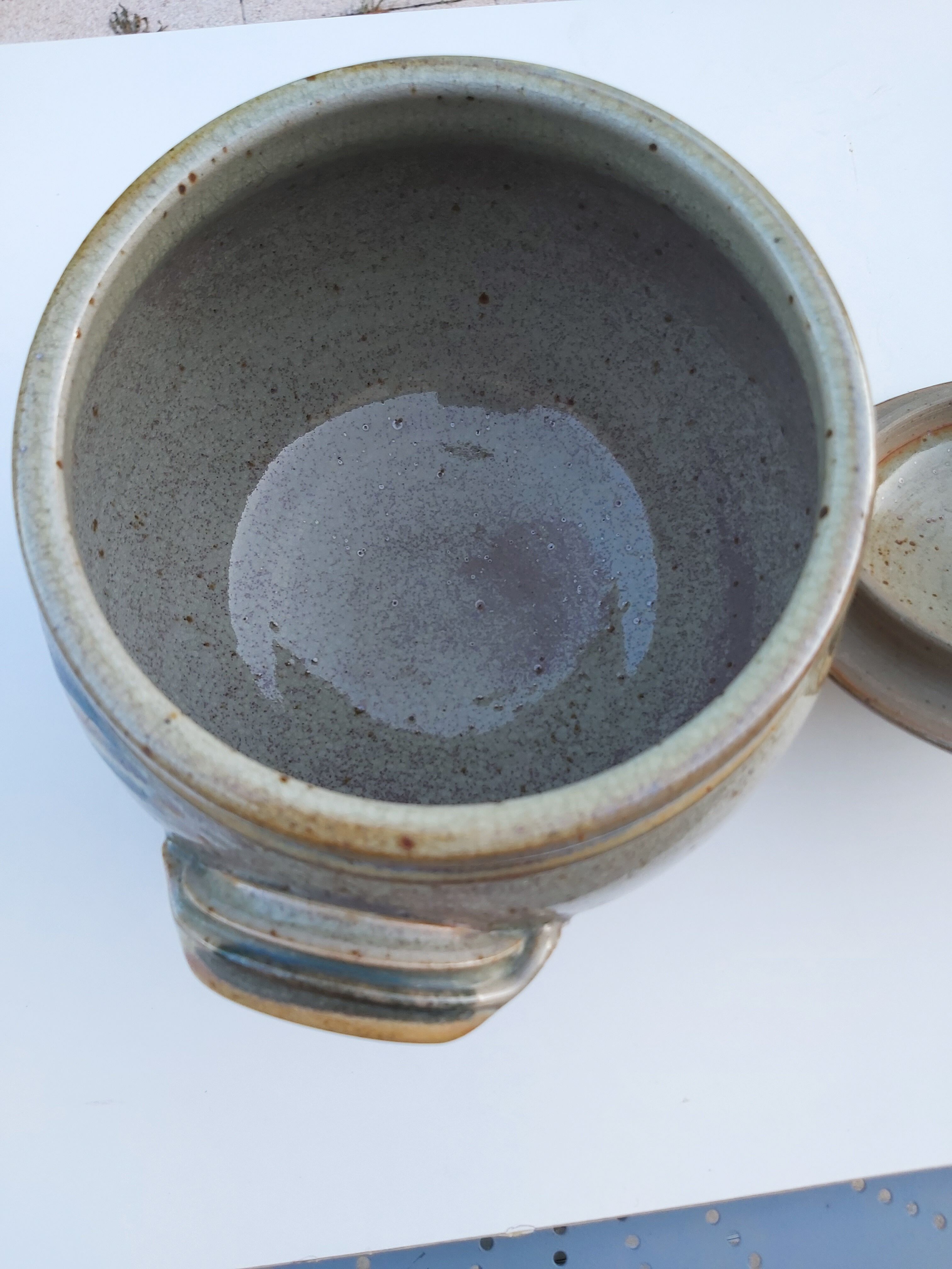 Soup pot in Blanot sandstone