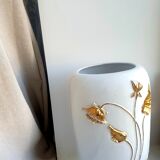 Italian vase signed white and gold
