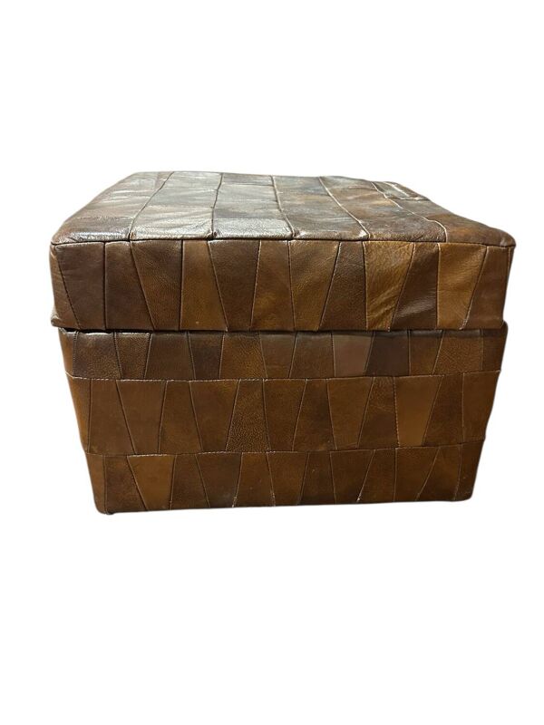 Pouf coffre patchwork en cuire de sede