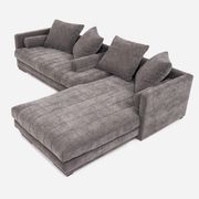 Canapé d’angle gris, design scandinave