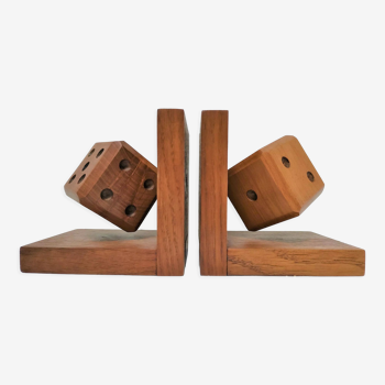 Pair of bookends style Art Deco oak decoration dice