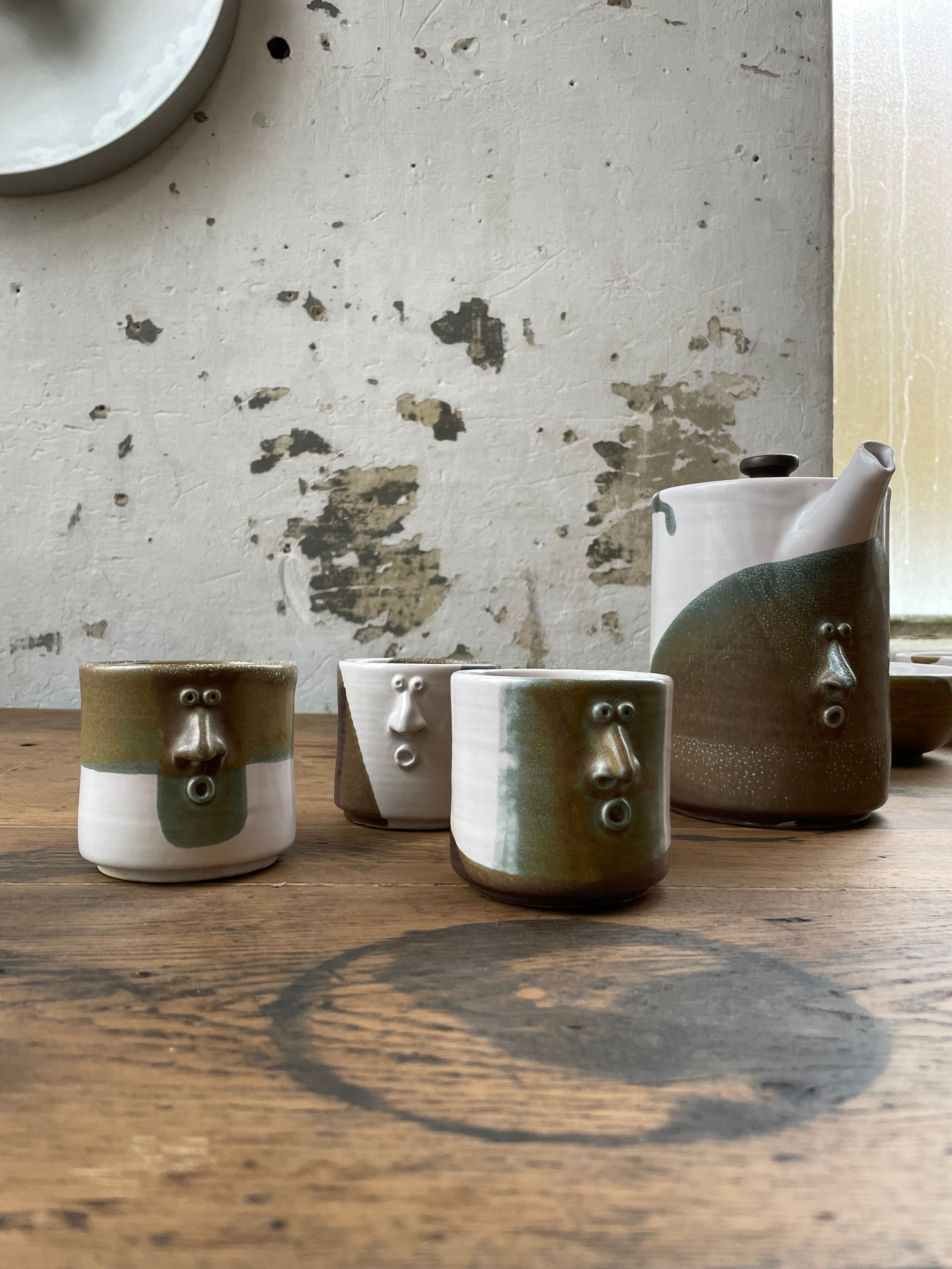 Anthropomorphic ceramic teapot, cups and bowl set