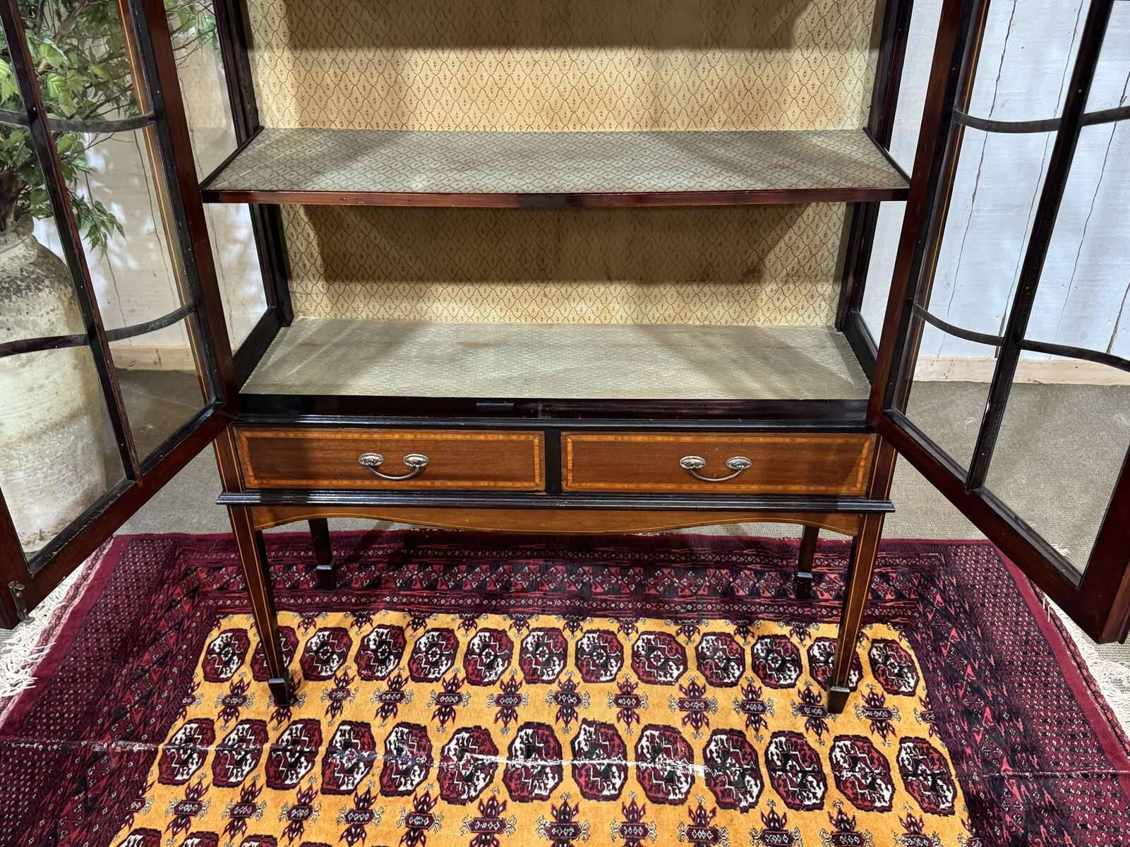 Vitrine anglaise en acajou fin XIXème