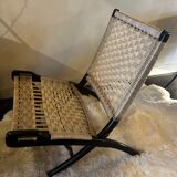 Folding seat