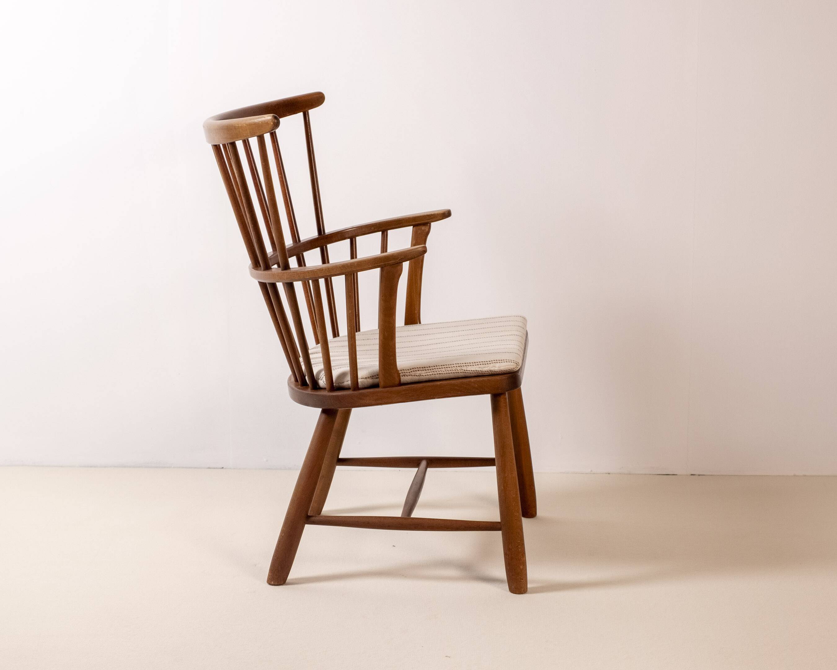 Chaise Windsor Ove Boldt modèle 1638, Fritz Hansen années 1940