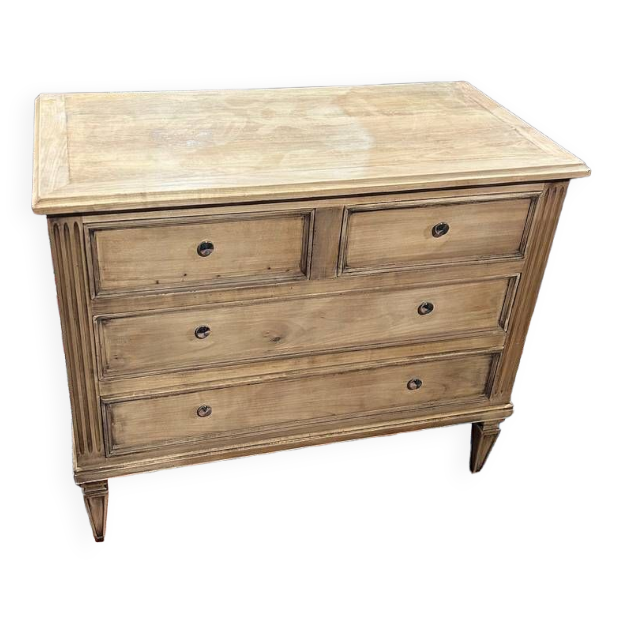 Commode de style Louis XVI cannelée