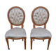 Paire chaises médaillon