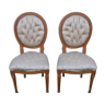 Paire chaises médaillon