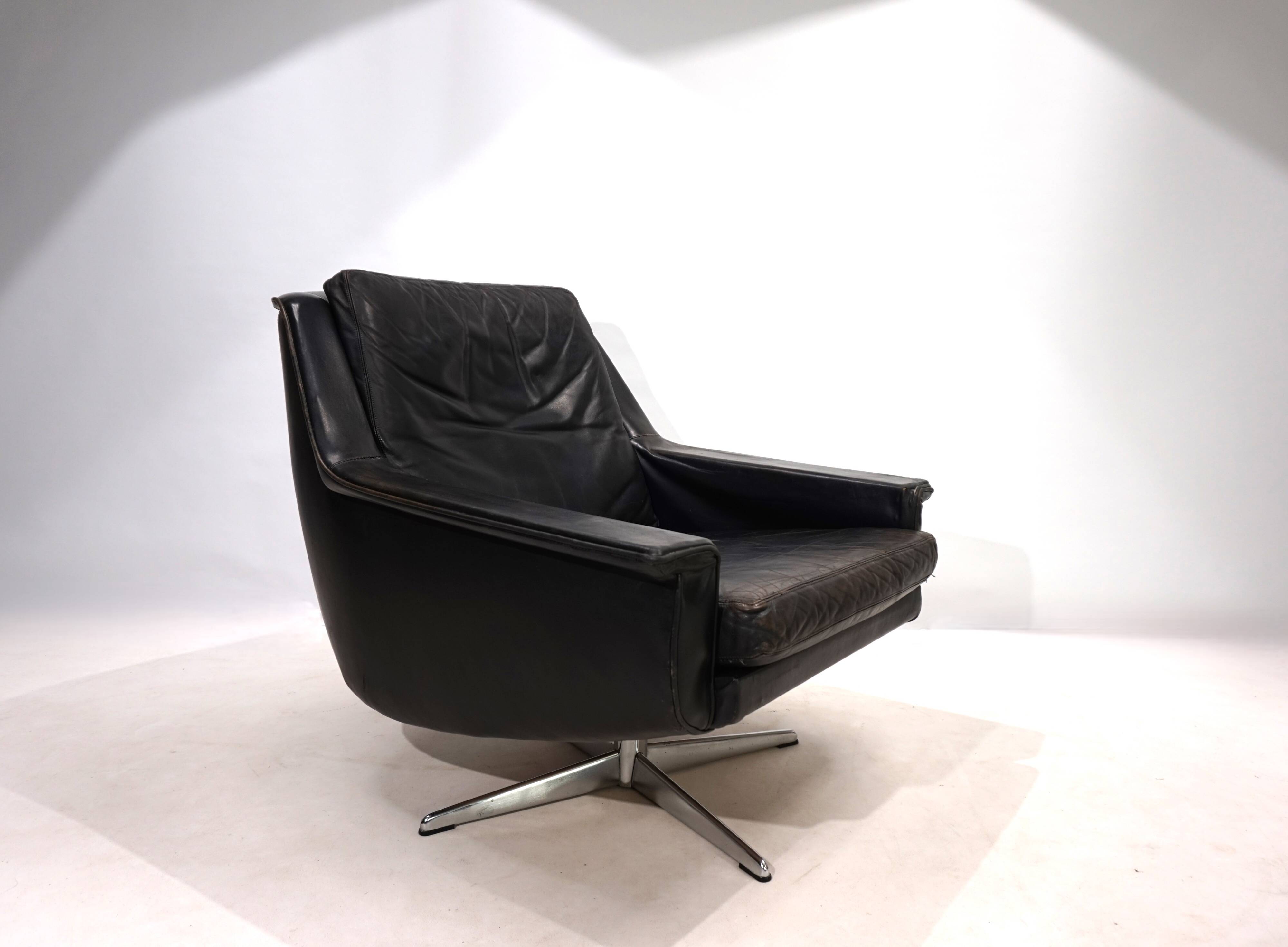 ESA 802 leather lounge chair by Werner Langenfeld, 1960