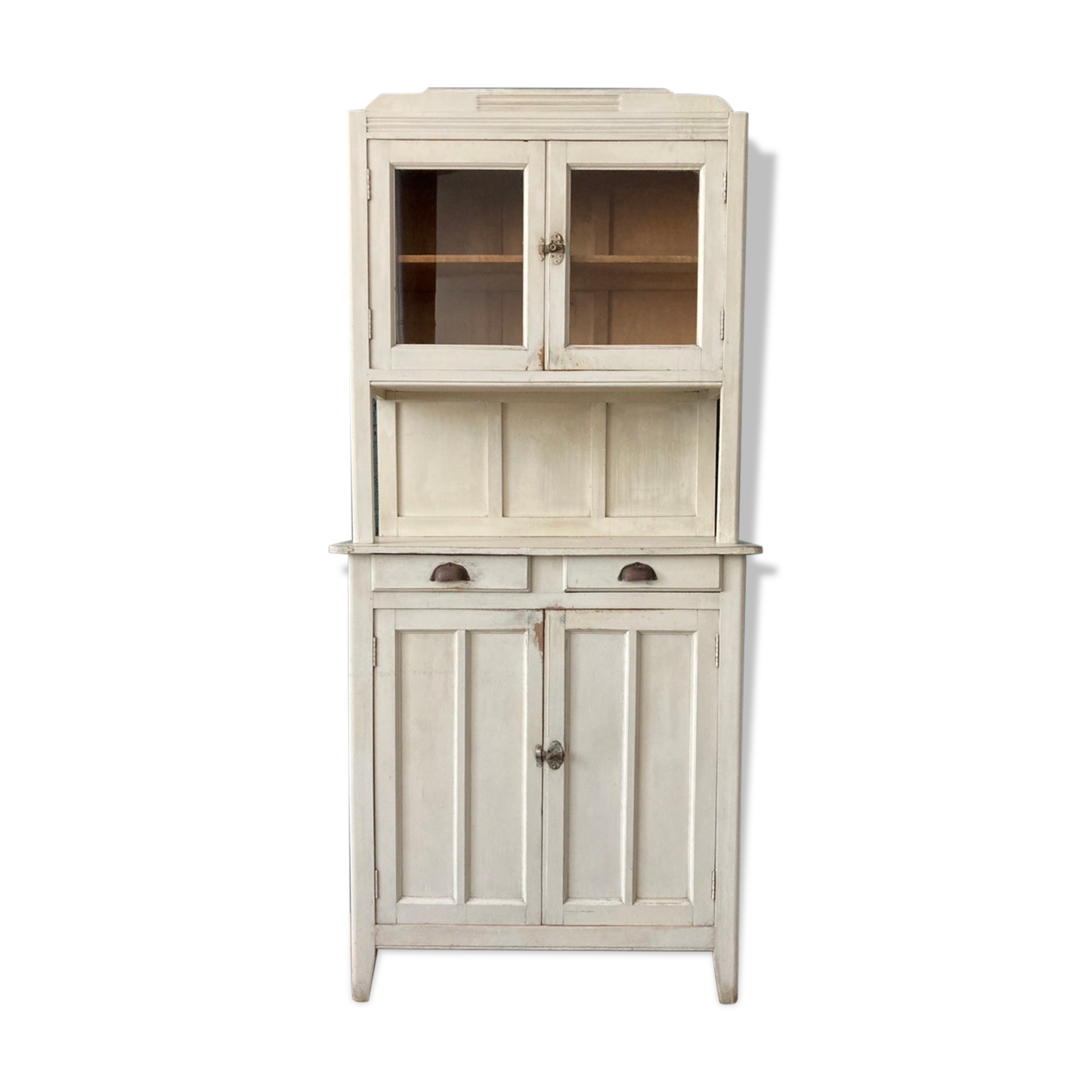 Old white Parisian buffet