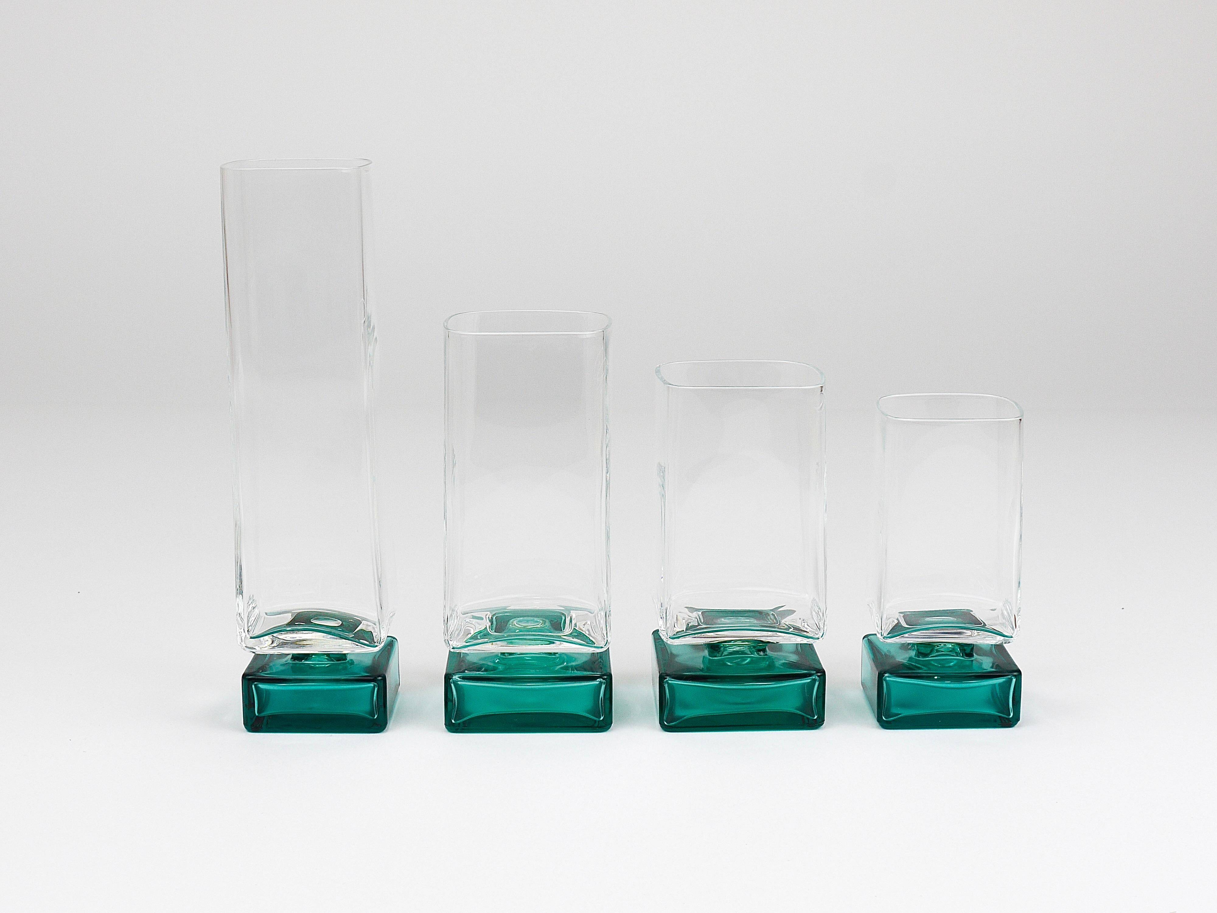 Set of 24 Luigi Bormioli Postmodern Light & Music Monet glasses, Italy, 1980s.