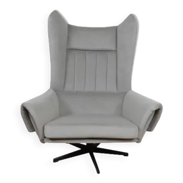 Eared armchair by Up Zavody