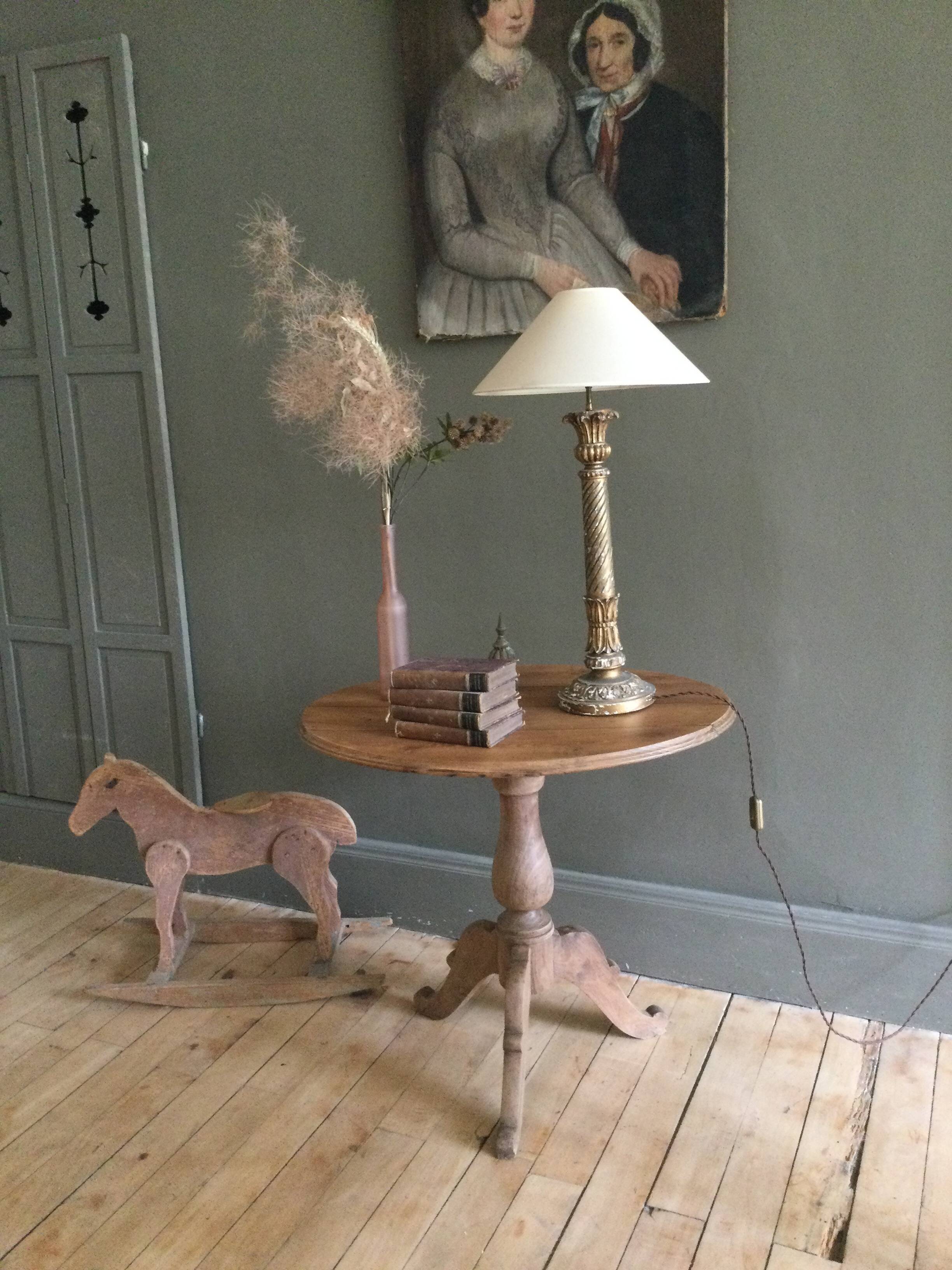 Antique wooden pedestal table